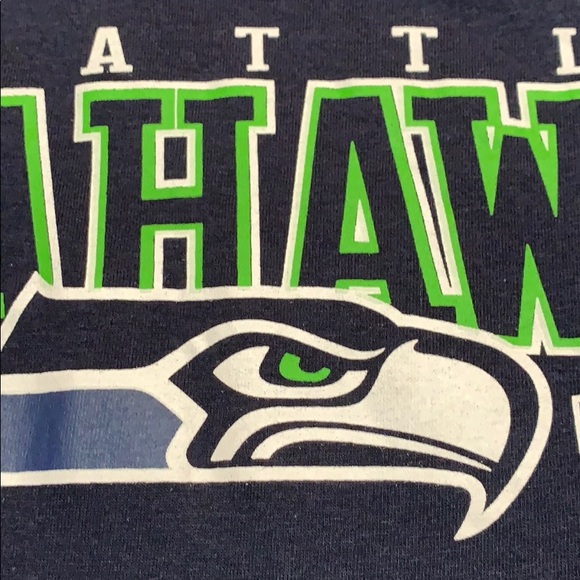 SALE!! Seattle seahawks tshirt NWT. 3 - Picture 6 of 7